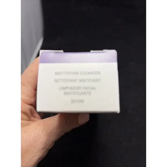 Mary Kay MATTIFYING CLEANSER Combination to Oily NIB - - Picture 2 of 4